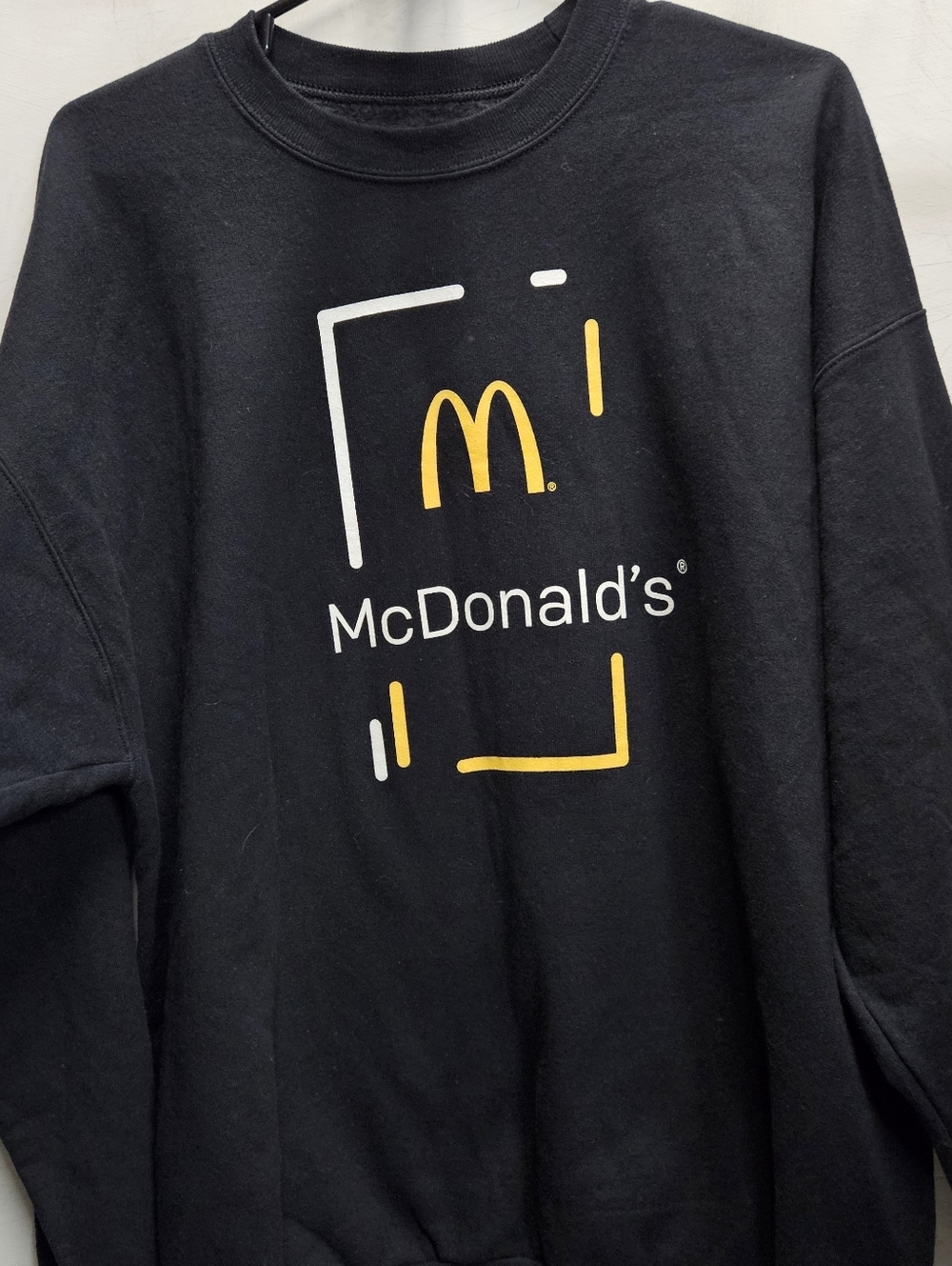 McDonald's Merchandise Large Unisex Black Crrwneck Sweatshirt Rare McDonalds